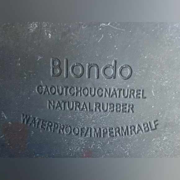 Blondo Noa Waterproof White/Grey Snake Embossed Leather Bootie Size 8 Like New - Picture 14 of 14